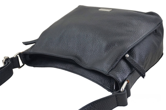 Praktyczna torebka skórzana z kieszeniami - Czarna 