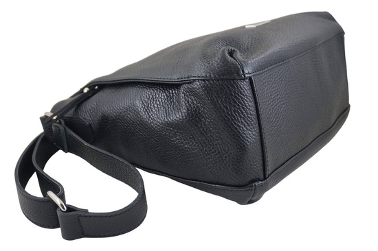 Praktyczna torebka skórzana z kieszeniami - Czarna 