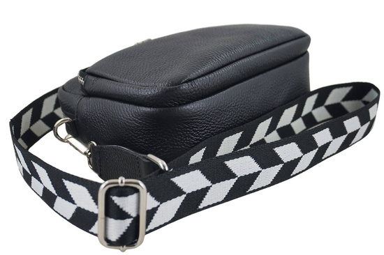 Torebka damska z ozdobnym paskiem - Czarna