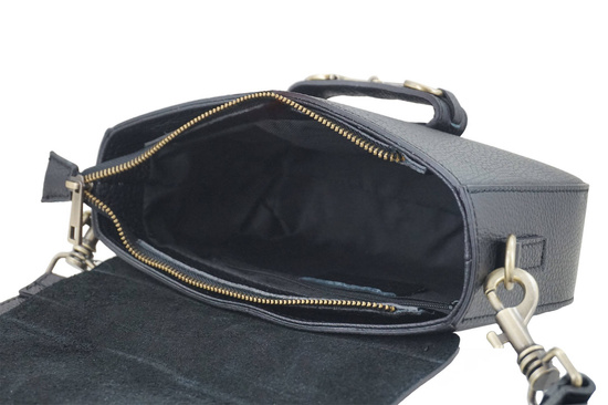 Torebka skórzana na szerokim pasku - Czarna 