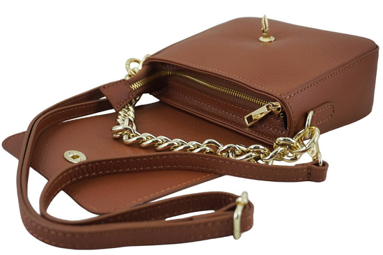 Modna torebka skórzana ze złotym łańcuszkiem - Brązowa jasna 