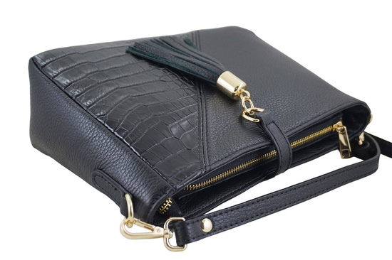 Torebka skórzana z ozdobnym frędzlem - Czarna