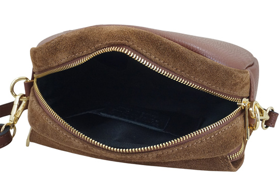 Mała zamszowa listonoszka ze złotym zapięciem - Brązowa