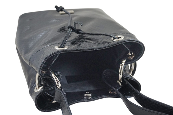 Damska torebka skórzana lakierowana - Czarna 