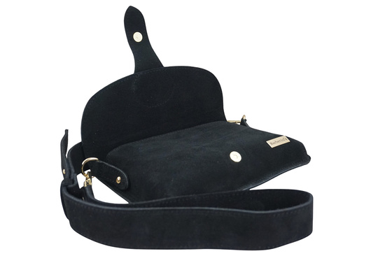 Zamszowa listonoszka na szerokim pasku - Czarna 