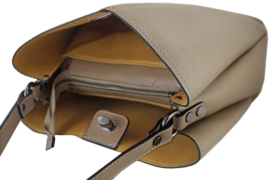 Kuferek skórzany z ozdobnym zapięciem - Czarny 