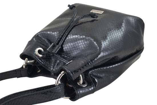 Damska torebka skórzana lakierowana - Czarna 