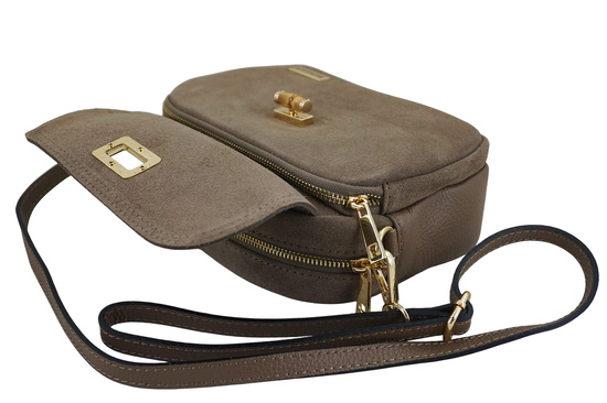 Mała zamszowa listonoszka ze złotym zapięciem - Beżowa ciemna