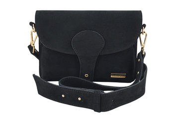 Zamszowa listonoszka na szerokim pasku - Czarna