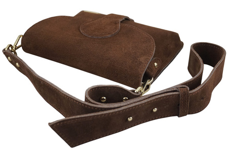 Zamszowa listonoszka na szerokim pasku - Brązowa 