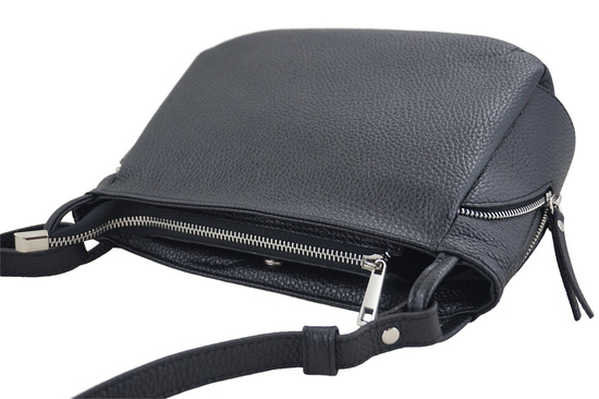 Klasyczna listonoszka skórzana - Czarna 